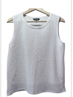 Misook White Textured Sleeveless Tank Top